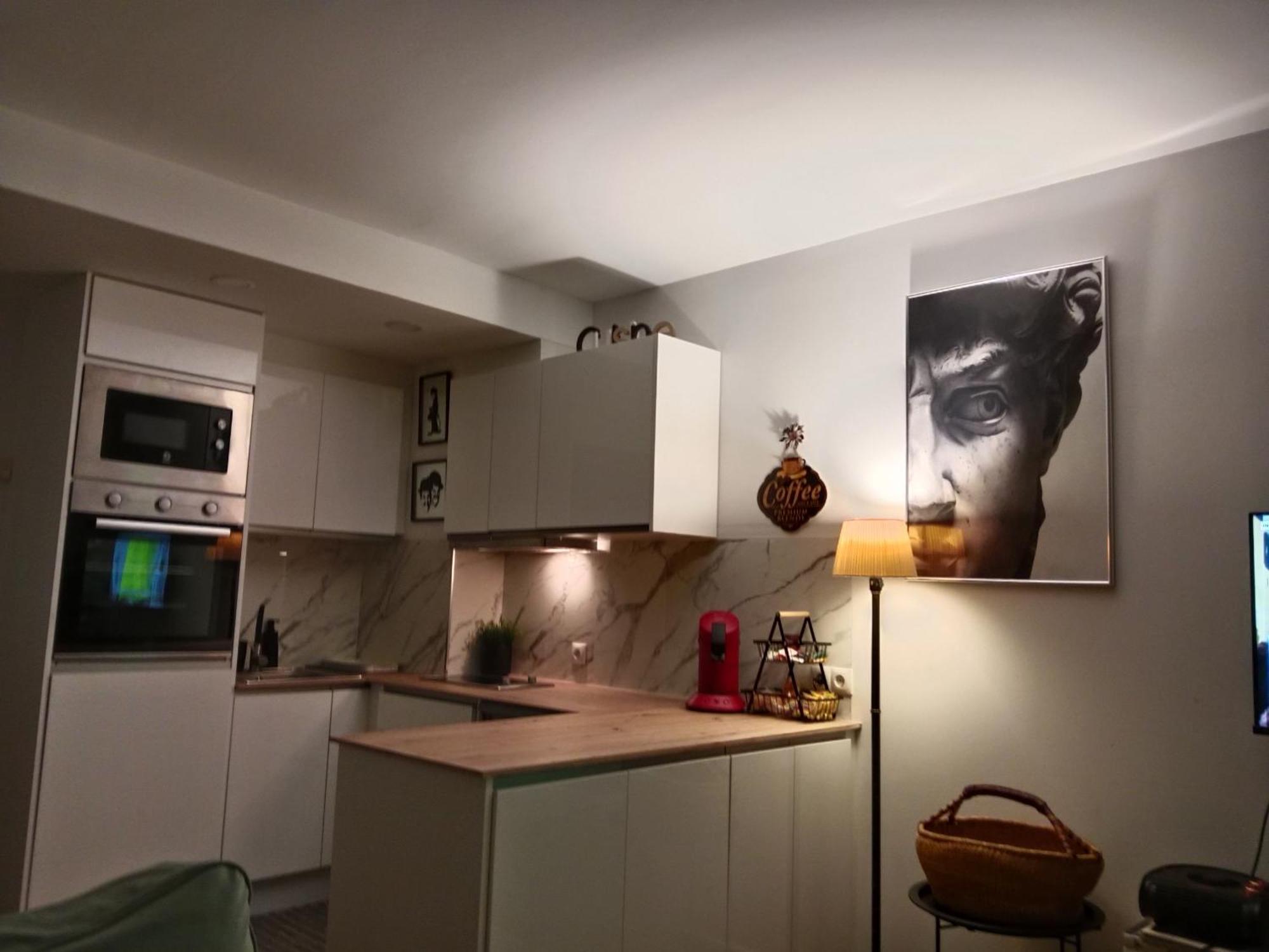 Suite Lay Saragoça Exterior foto